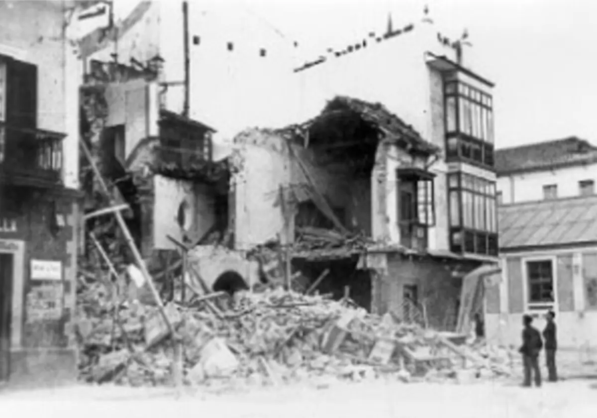Vivienda de La Línea de la Concepción bombardeada en la Segunda Guerra Mundial
