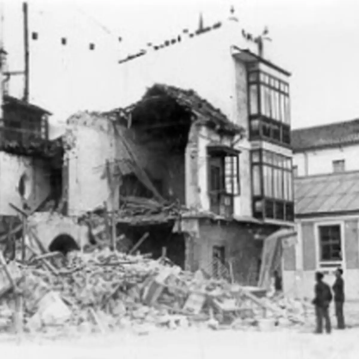 Vivienda de La Línea de la Concepción bombardeada en la Segunda Guerra Mundial