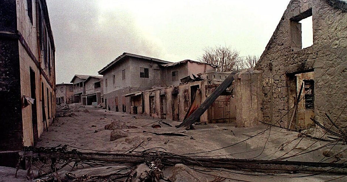 La isla fantasma que descubrió Colón y fue sepultada por un volcán
