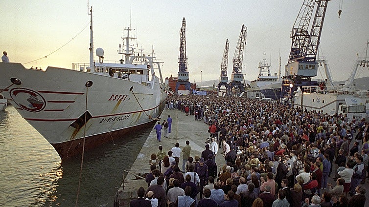 Ametralladoras canadienses contra peces españoles: la guerra que duró un día