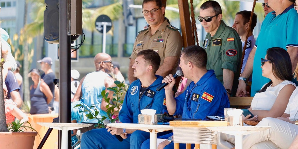 私たちは空軍とともにリオデジャネイロに着陸しました