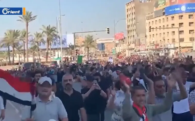 Manifestantes irrumpen en el Parlamento de Irak contra la designación del primer ministro