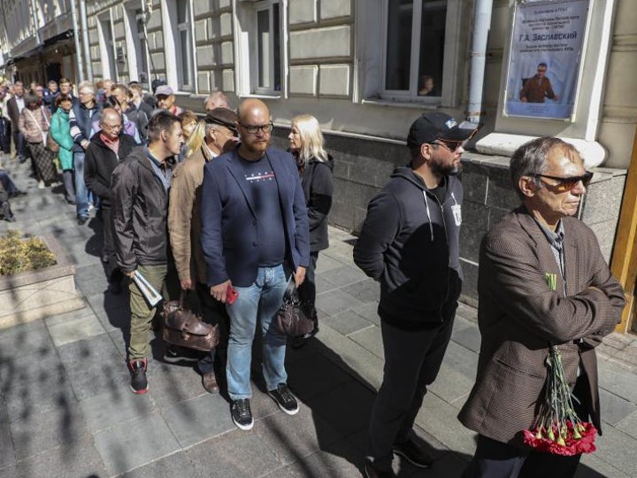 Moscú despide al autor de la &#039;perestroika&#039;