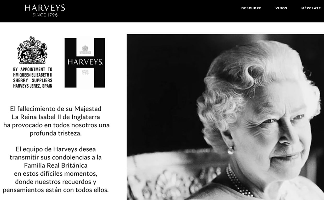 Recuerdo a la reina Isabel II en la web de Harvey