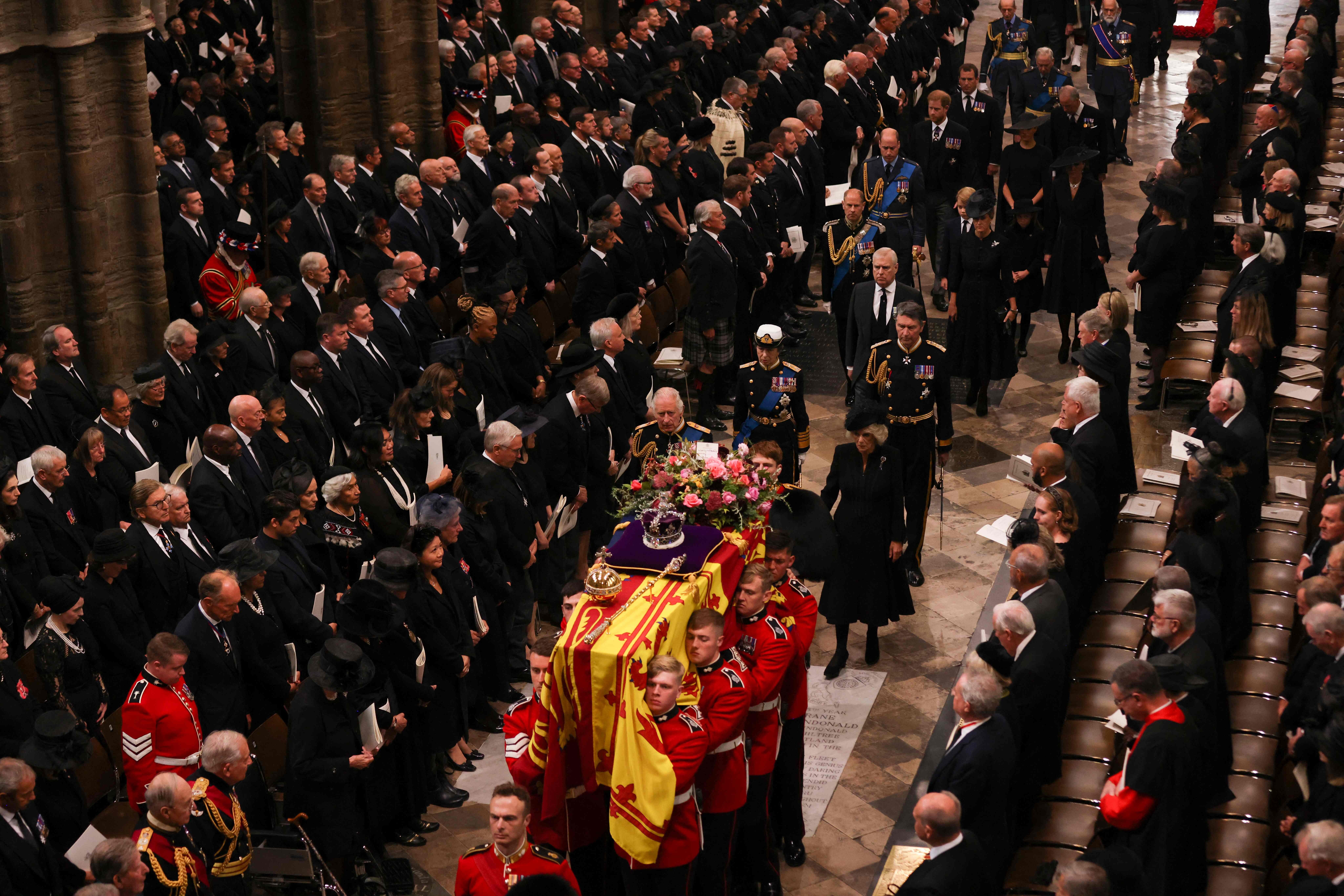 Interior de la Abadía de Westminster, donde se ha celebrado el funeral de Estado. 
