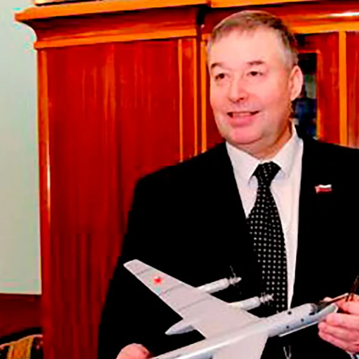 El principal científico de la aviación rusa muere en extrañas circunstancias tras «caer desde una gran altura»