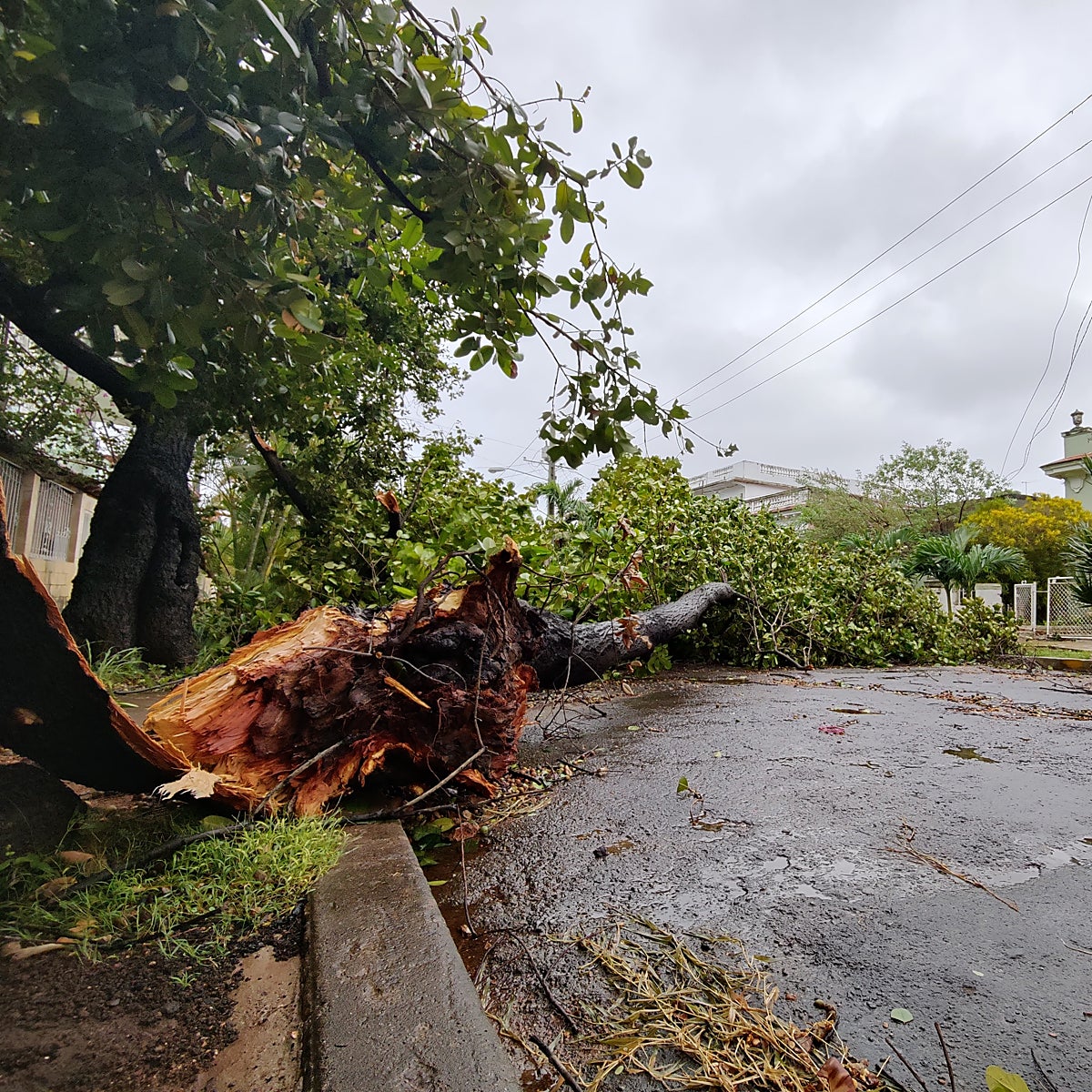 El huracán Ian agrava la crisis política en Cuba y reaviva las protestas en La Habana