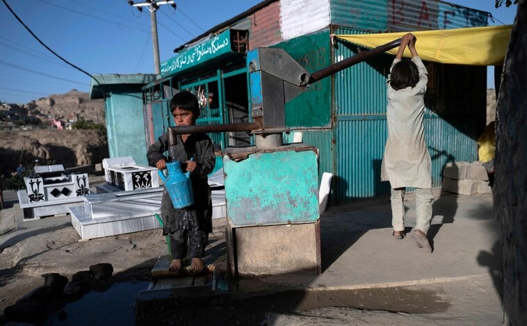 Un ataque suicida deja 19 muertos en un centro educativo de Kabul