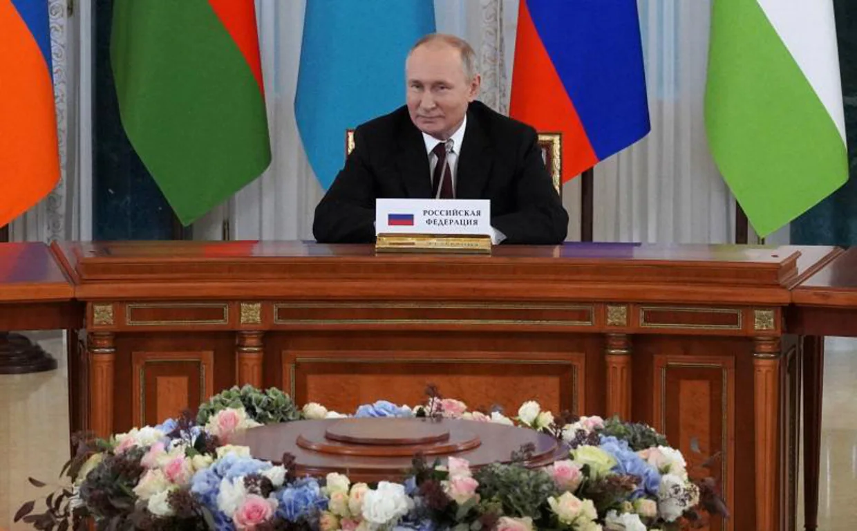 Putin durante la reunión de hoy en San Petersburgo