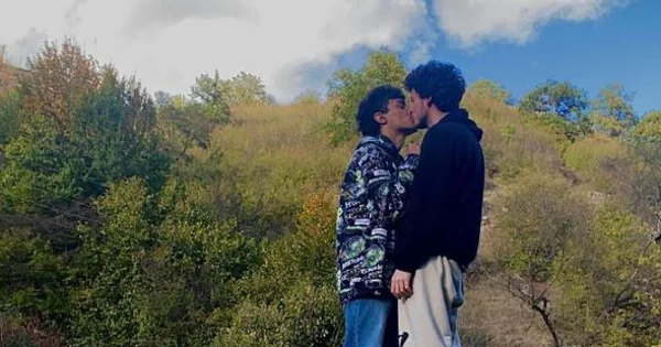 Una pareja gay se suicida en Armenia tras publicar su último beso en  Instagram