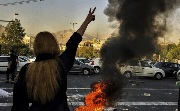 Irán comienza a juzgar a los detenidos en las manifestaciones