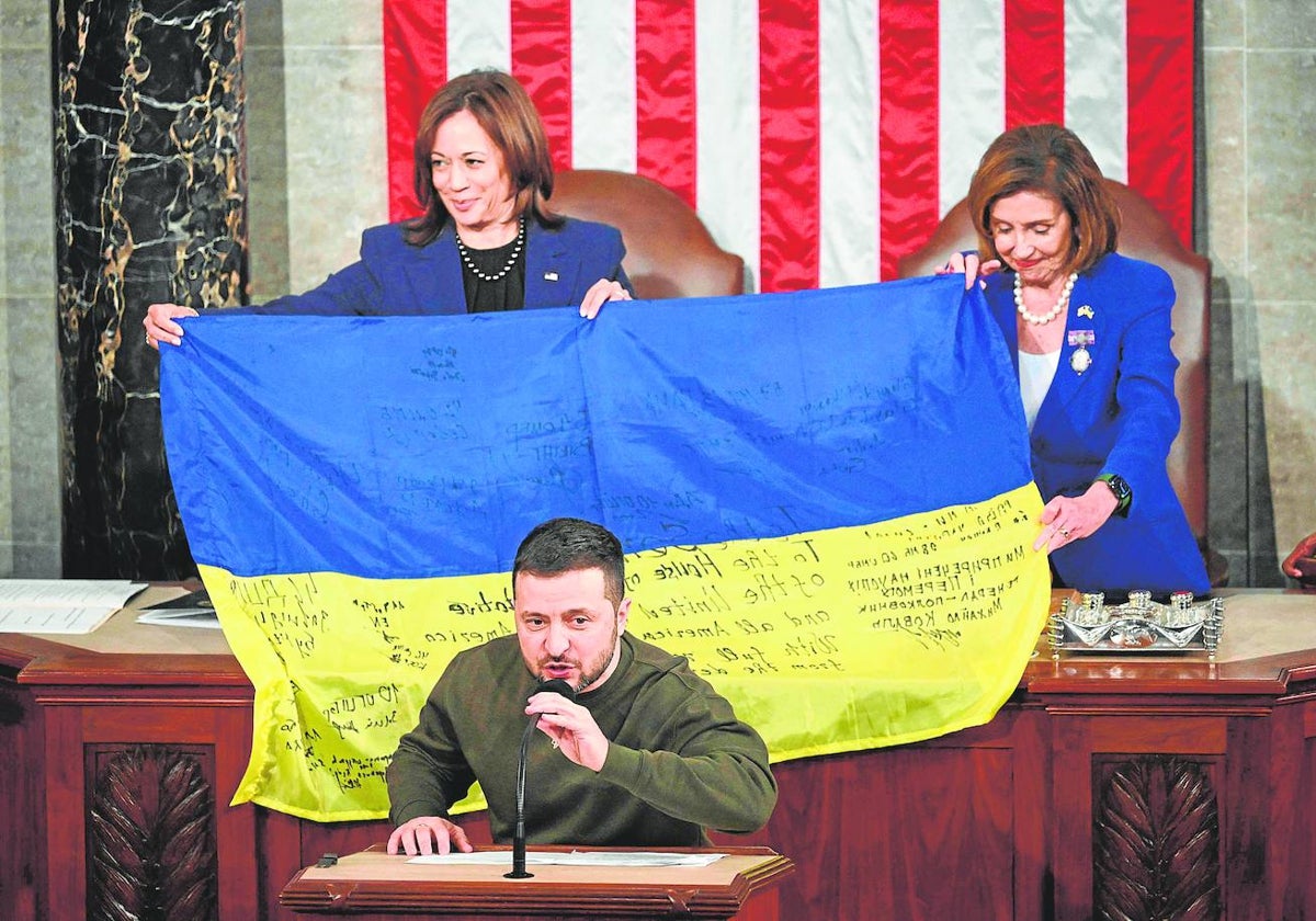 Zelesnki durante su intervención en la Cámara de Representantes de Estados Unidos