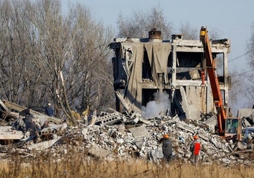 Nacionalistas rusos y legisladores exigen castigar a los mandos militares por la matanza de Donetsk