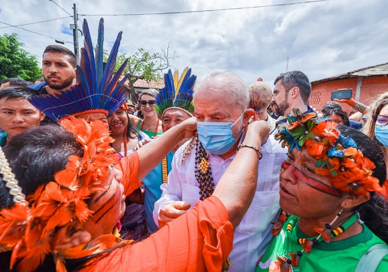 El presidente Lula visita la Casa de Salud Indígena Yanomami en la zona rural de Boa Vista, estado de Roraima