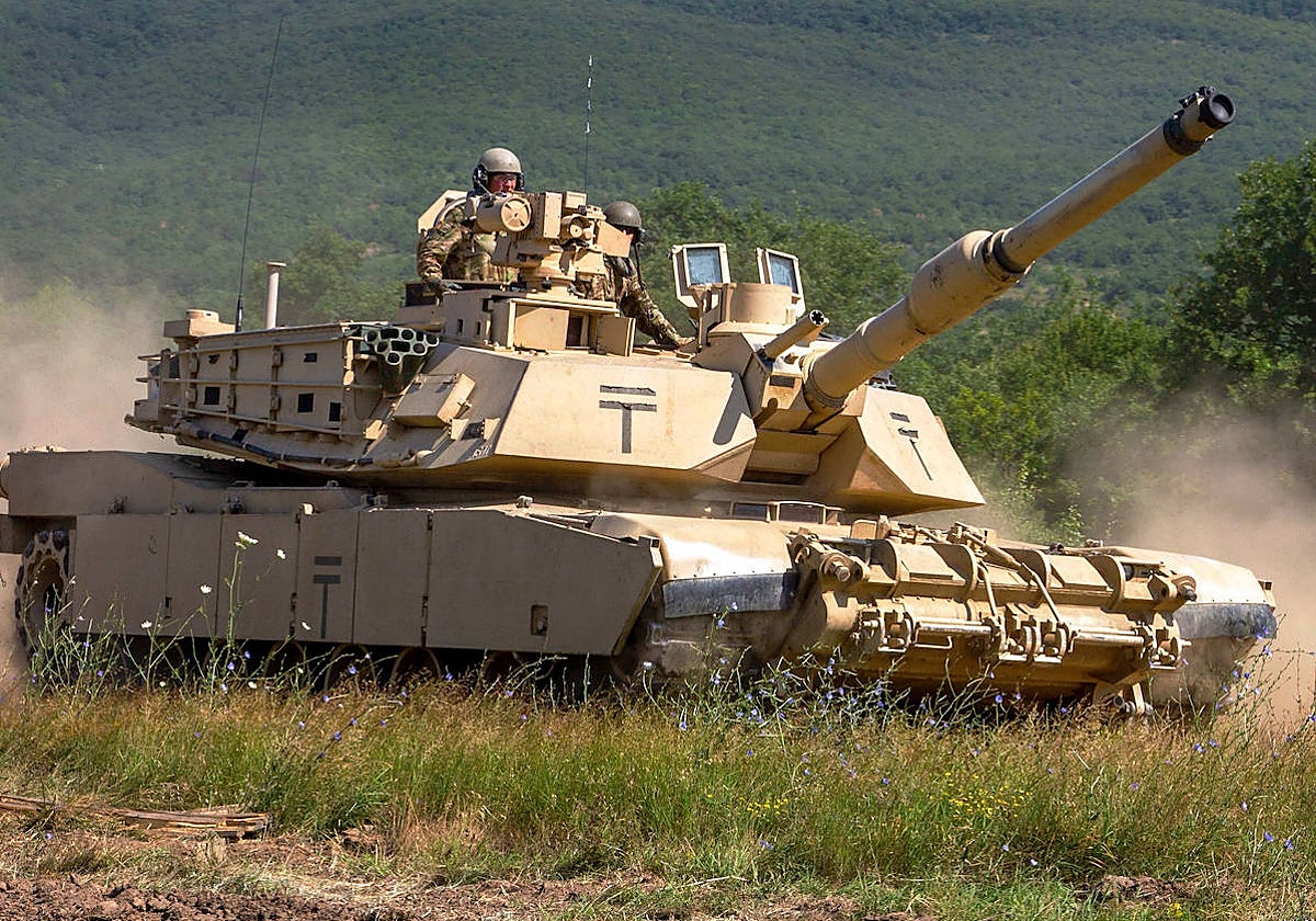 Un taque Abrams durante unas maniobras militares