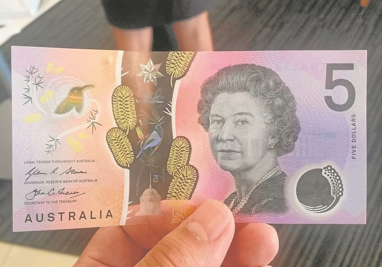 Un aborigen 'destronará' a Carlos III de los billetes australianos
