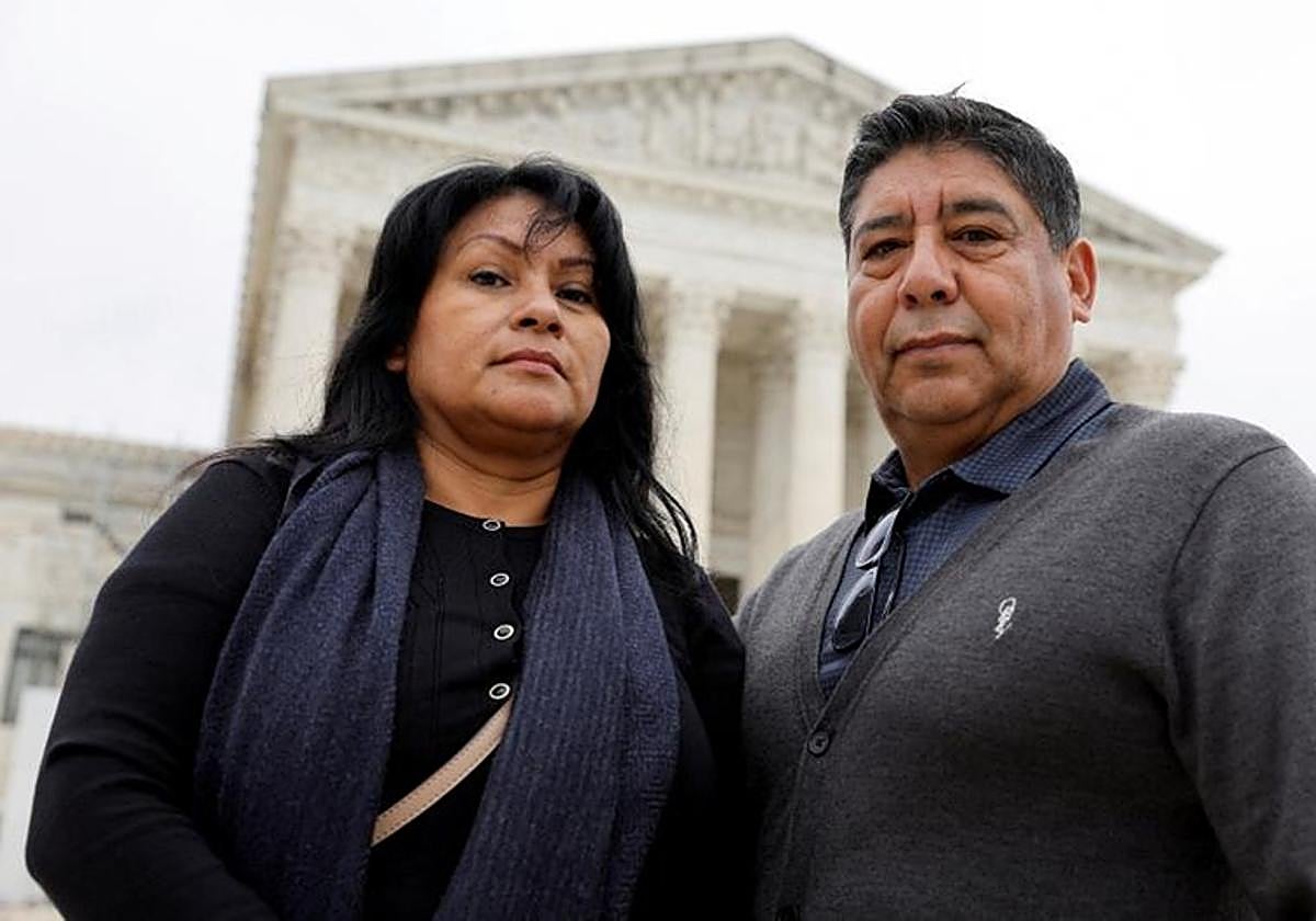 Beatrice González y José Hernández, demandantes contra Google debido al asesinato de su hija en los atentados de París