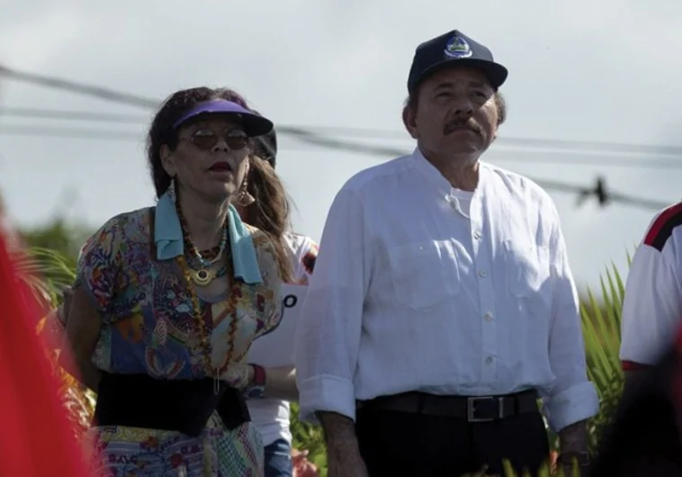 El presidente Daniel Ortega y su esposa y vicepresidenta Rosario Murillo