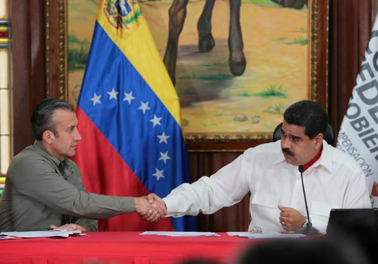 Maduro abre una purga en el régimen por la desaparición de más de 3.000 millones de dólares de Petróleos de Venezuela