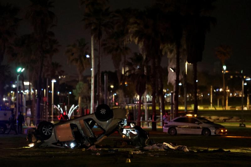 Al menos un muerto y seis heridos en un atentado terrorista en Tel Aviv