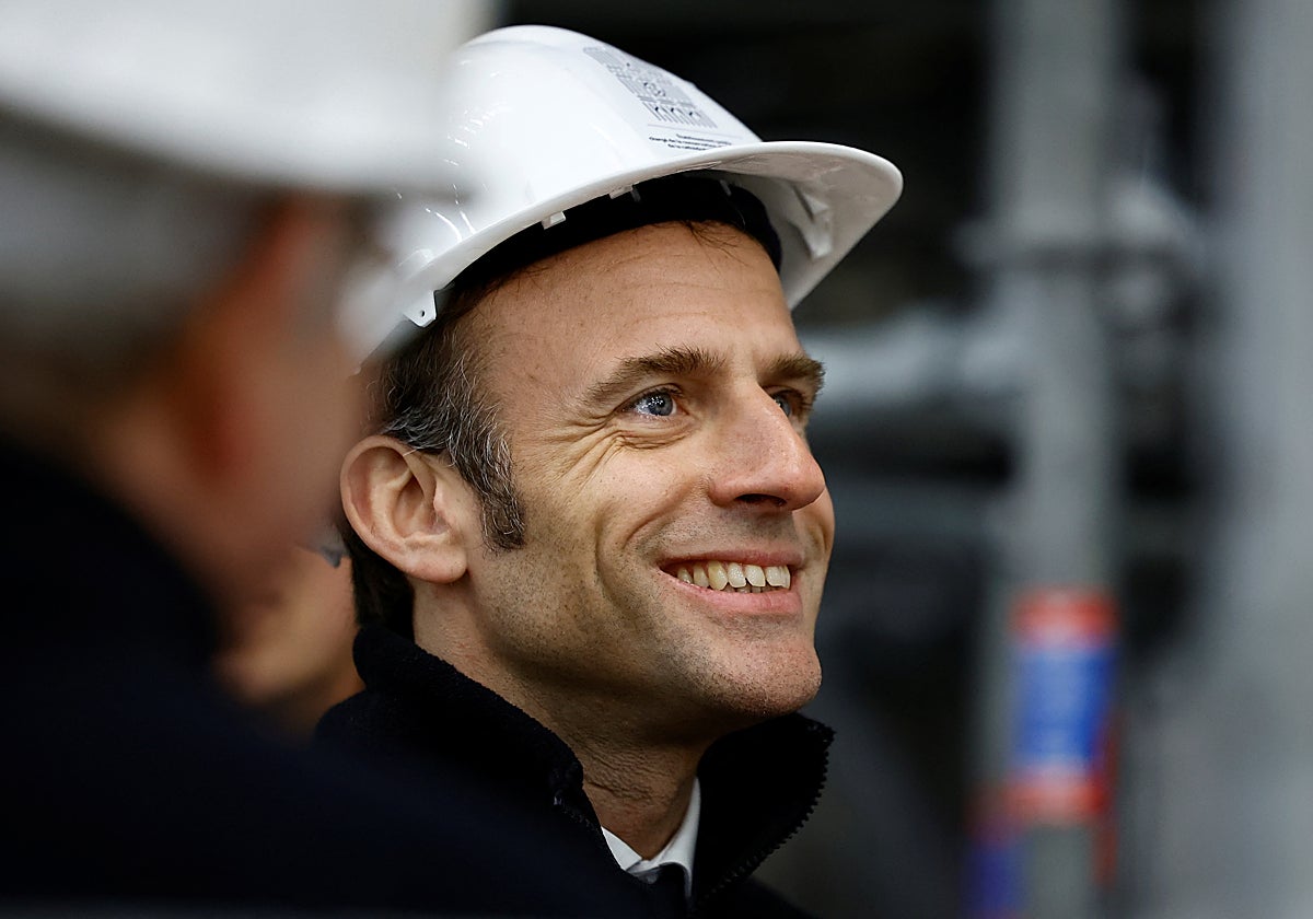 El Constitucional francés aprueba lo esencial de la reforma de las pensiones de Macron y retrasa la jubilación a los 64 años