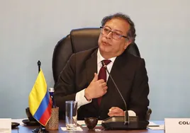 El presidente de Colombia rompe la coalición de gobierno y radicaliza su gestión