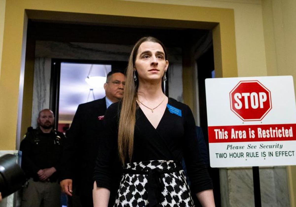 El estado de Montana prohíbe a Zooey Zephyr, congresista trans, participar en los debates
