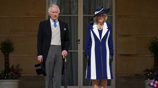 Carlos III y Camila reciben a los primeros invitados a su coronación en Buckingham