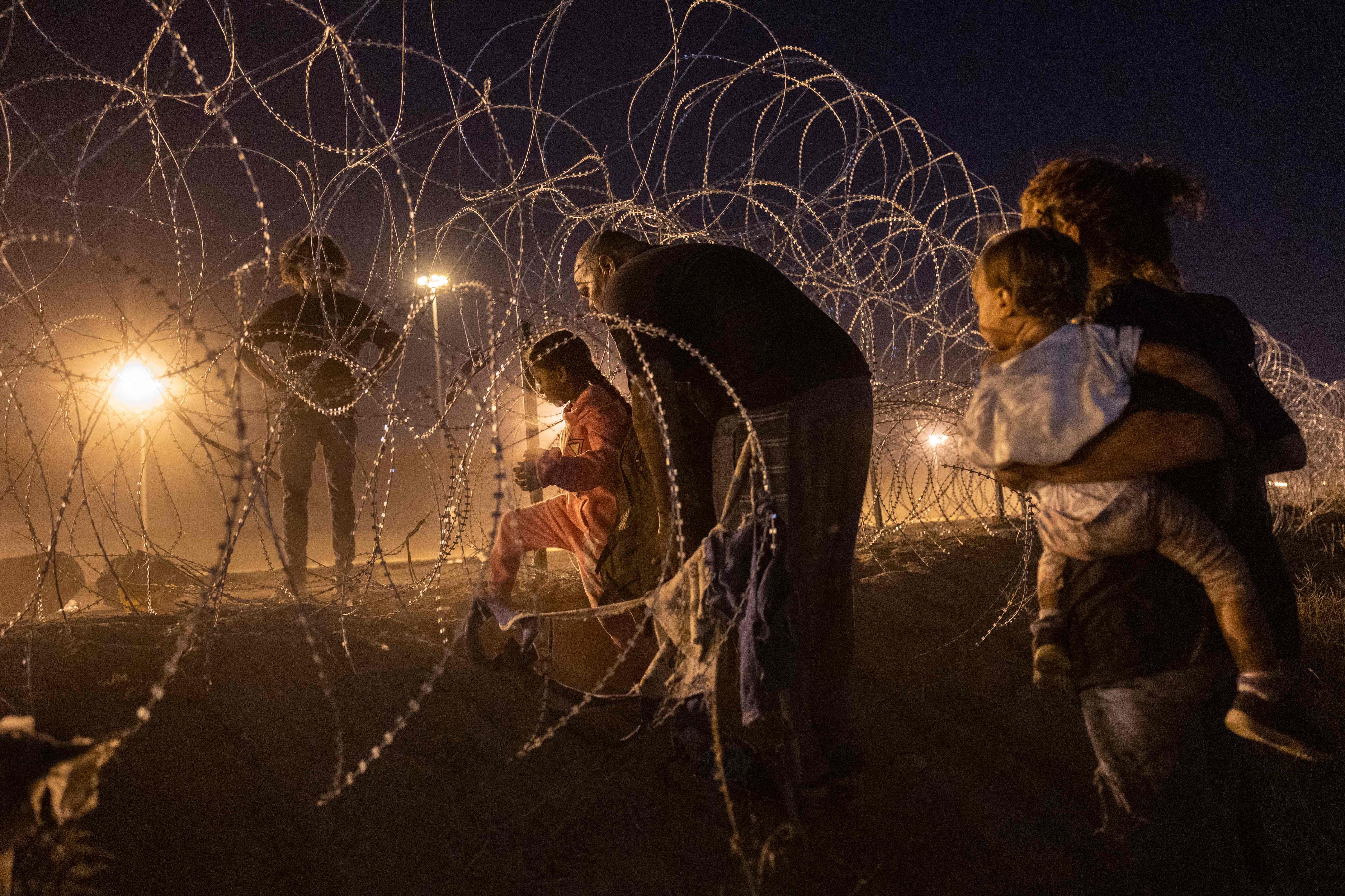 En imágenes: el drama migratorio en los dos lados de la frontera de Estados Unidos