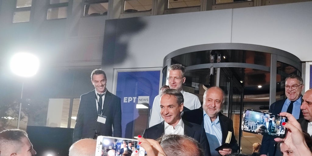 El primer ministro Mitsotakis sale tocado del primer debate electoral en Grecia en ocho años