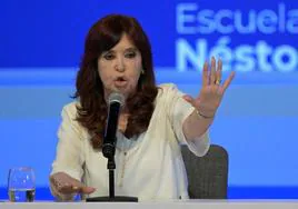 Cristina Kirchner confirma que no se presentará a la presidencia de Argentina: «No voy a ser mascota del poder»