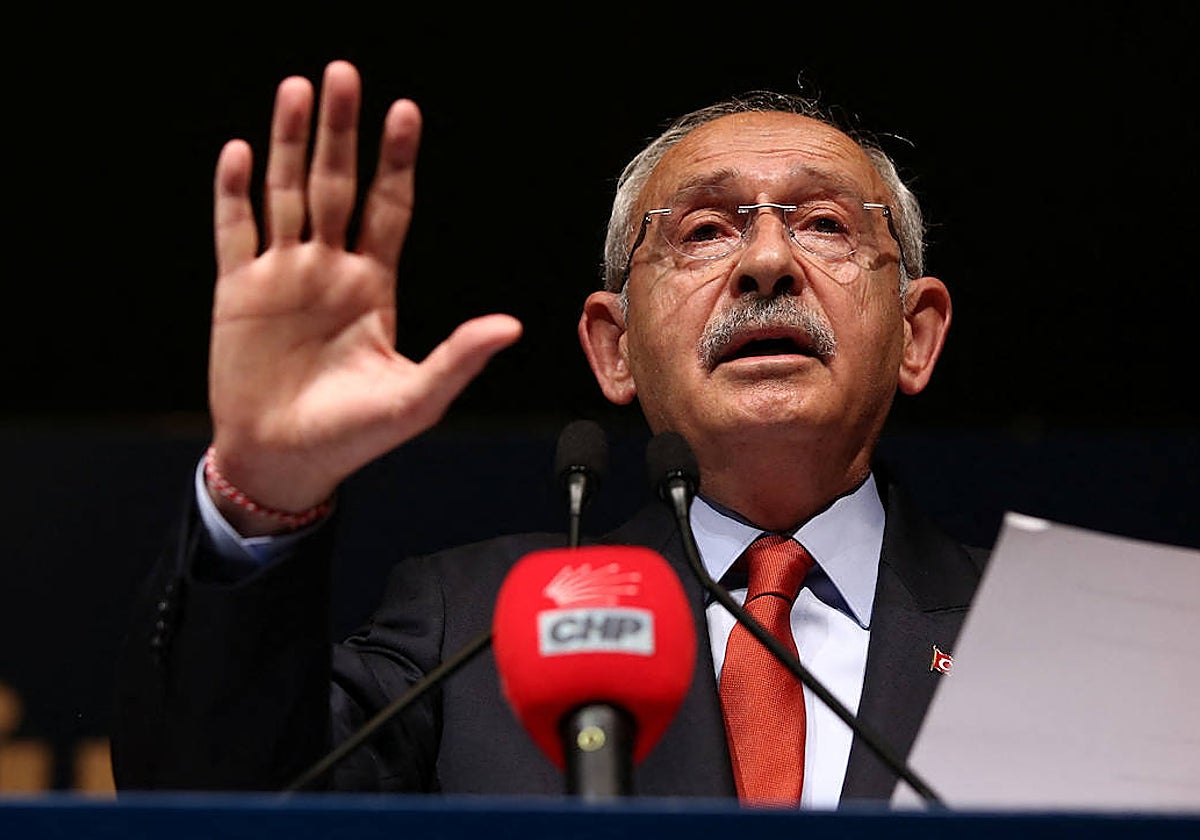El candidato presidencial de la principal alianza opositora de Turquía, Kilicdaroglu, da una conferencia de prensa en Ankara