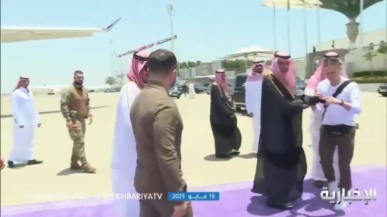 Zelenski viaja a Arabia Saudí