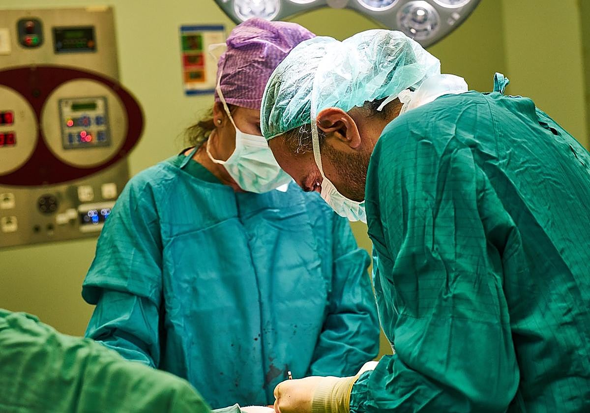Imagen de una operación quirúrgica