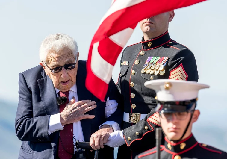 Kissinger in the celebration of the 112 anniversary of the nacimiento of ex-president Ronald Reagan