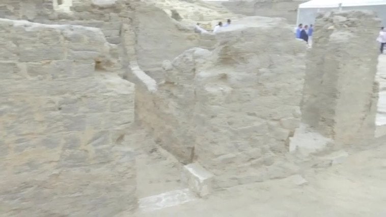 Nuevo hallazgo arqueológico en Egipto de la trigésima dinastía faraónica del 380 A.C.