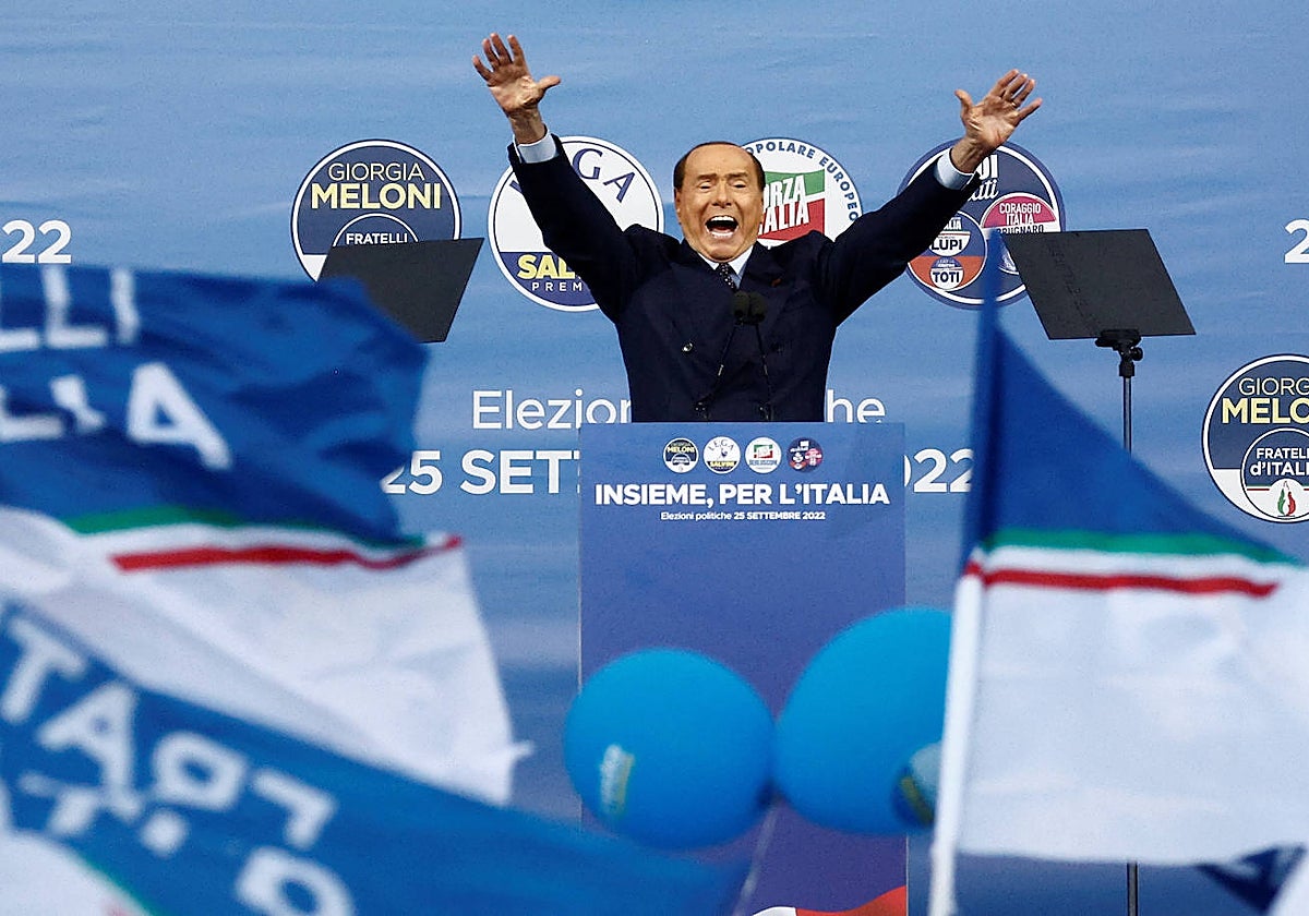 Silvio Berlusconi, ex primer ministro de Italia