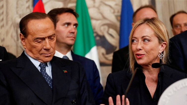 La muerte de Berlusconi consolida la 'era Meloni' en la derecha italiana
