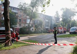 Al menos diez muertos en un bombardeo «masivo» en el centro de Ucrania