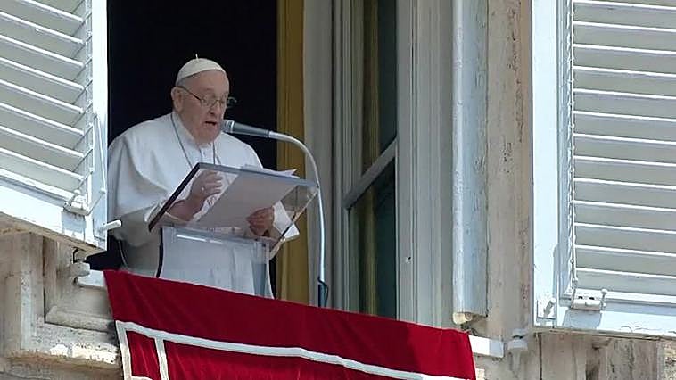 El Papa recuerda "con gran tristeza y mucho dolor" a las víctimas del naufragio frente a la costa de Grecia