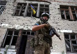 Ucrania anuncia nuevas conquistas de localidades ocupadas por los rusos en Zaporiyia pero admite dificultades en Donbass