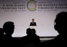 Macron trata de relanzar su liderazgo buscando un pacto global Norte-Sur