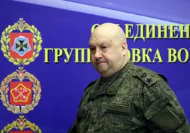 Confusión sobre el paradero del general ruso Surovikin supuestamente arrestado y en paradero desconocido