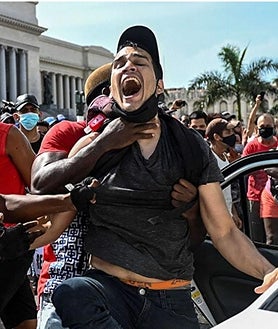 Imagen secundaria 2 - Dos años después, la rebeldía sigue viva en Cuba