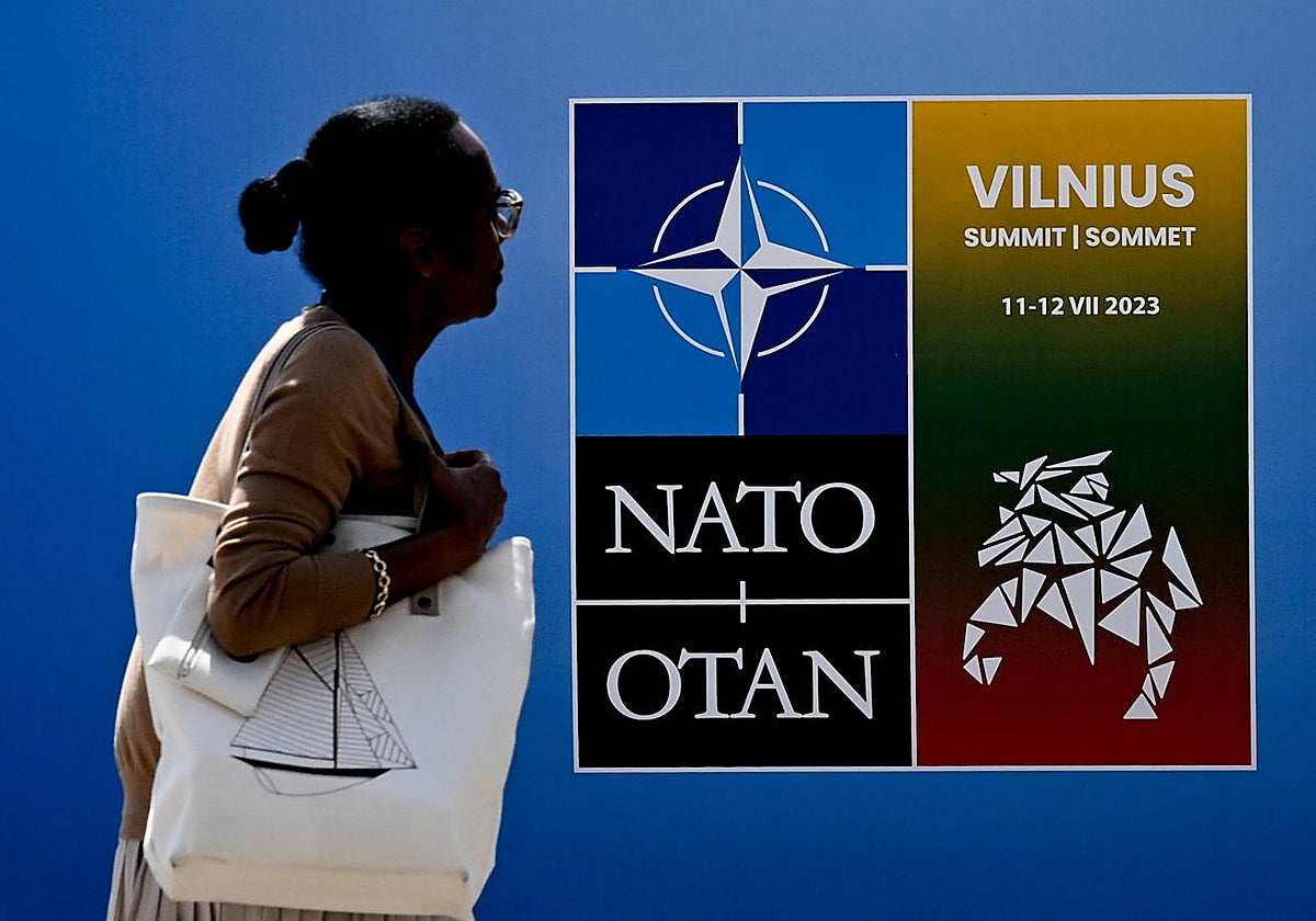 Vilna, capital de Lituania, preparada para la cumbre de la OTAN de esta semana