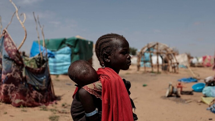 Casi 390.000 personas se hacinan en campamentos en Nilo Blanco con escasez de recursos