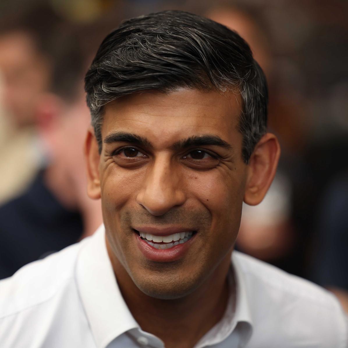 La inmigración y la economía hunden a Sunak ante los laboristas pese a su intento de mantener un perfil bajo