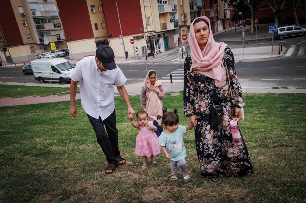 «Tengo una familia que mantener, responsabilidades que atender...», afirma Shadab Rahimi