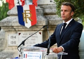Macron llama a la unidad de Francia en el inicio de un curso político que promete ser convulso