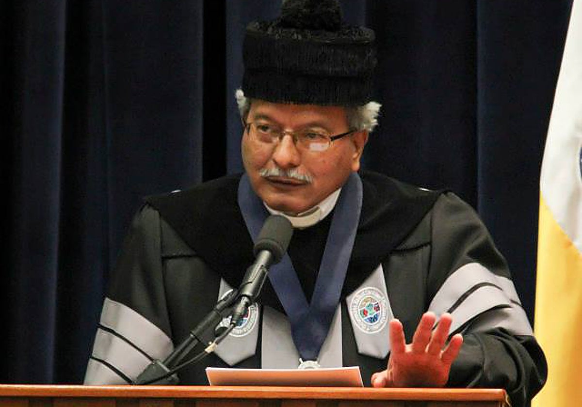 El padre Eduardo Valdés